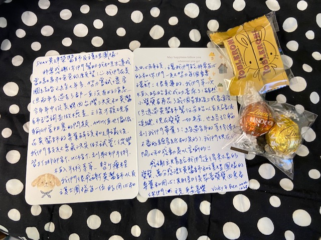 今年年中從美國回台灣決定和黃醫師諮詢並做檢查,之後才發現有輸卵管阻塞的問題,AMH值也偏低再黃醫師的專業解說和建議後,我們鼓起勇氣決定做試管!
