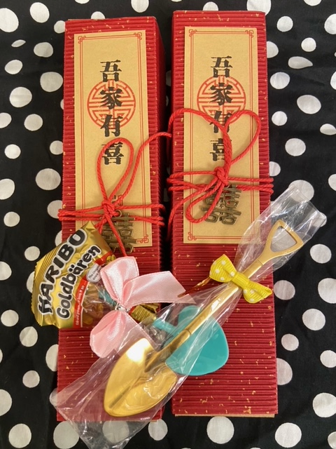 因為工作忙加上彼此年齡都不小，便直接想進療程，提高效率。幸虧我們彼此檢查都正常，而經同事介紹知道公司附近有很厲害的生殖醫學中心。